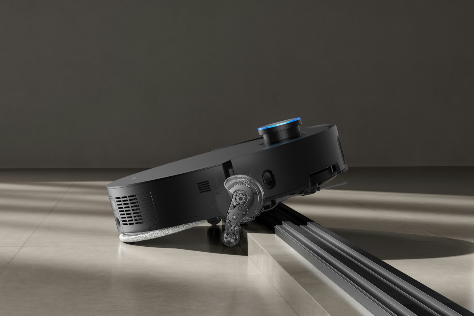 A smart cleaning device